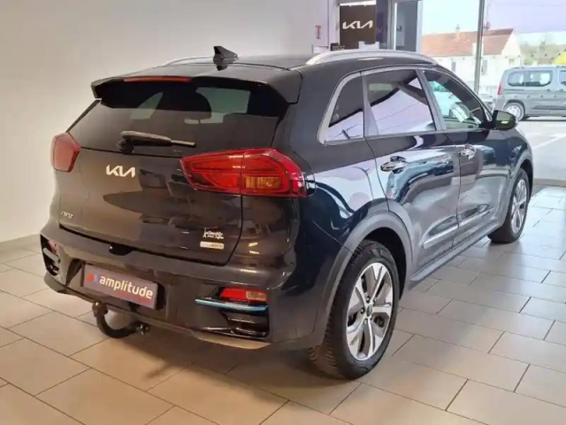 Kia Niro e- active 204ch — photo 5