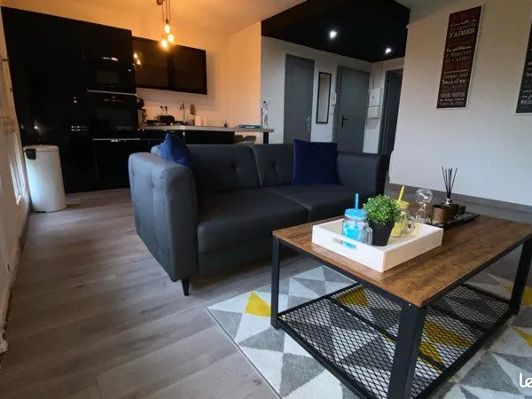 MEUBLÉ proche gare 60m2 2 chambres