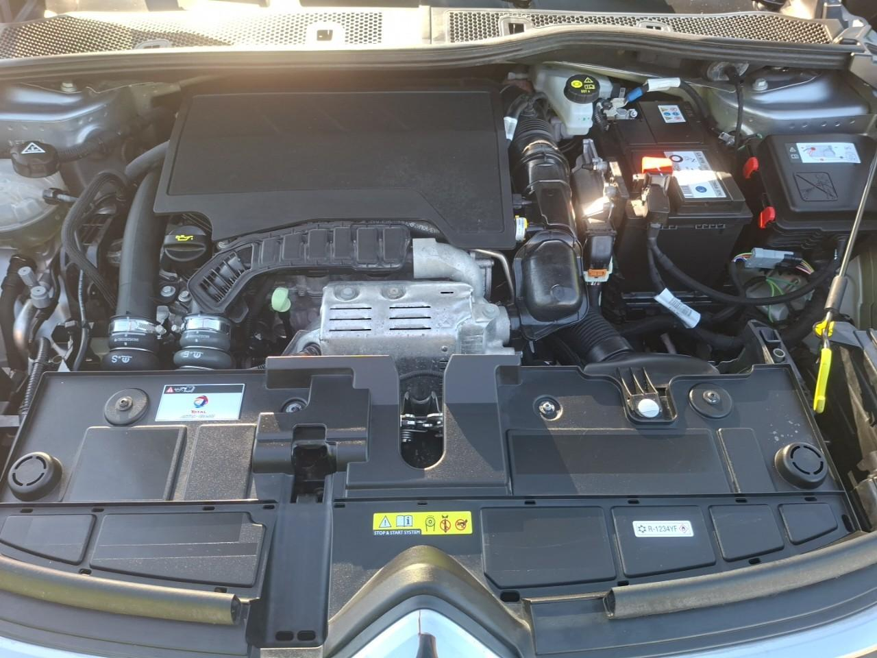 Citroën C4 puretech 130ch s&s shine eat8 — photo 12