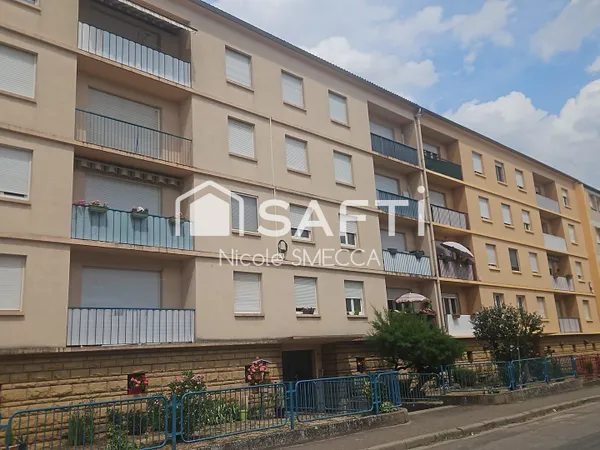 Appartement 4 pièces,2 chambres,balcon,parkings