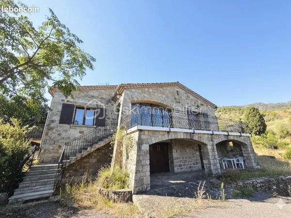Maison 6 pièces 163 m²