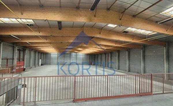 Local d'activité 3930 m²