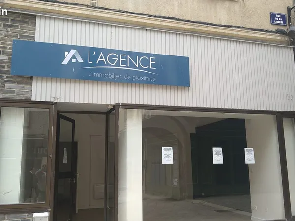 Local commercial place au beurre Mende