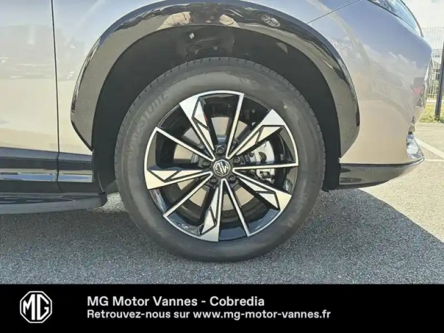 Mg Ehs 1.5 gdi 272ch phev luxury — photo 9