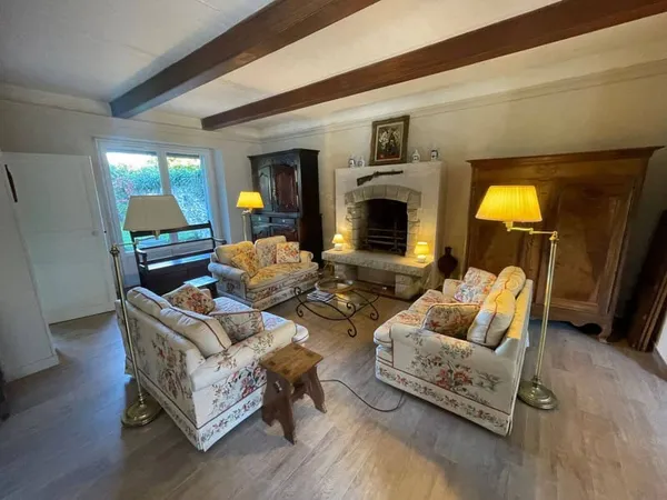 Maison 7 pièces 170 m²