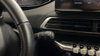 Peugeot 3008 1.2 PureTech 130ch S&S Allure Pack — photo 24