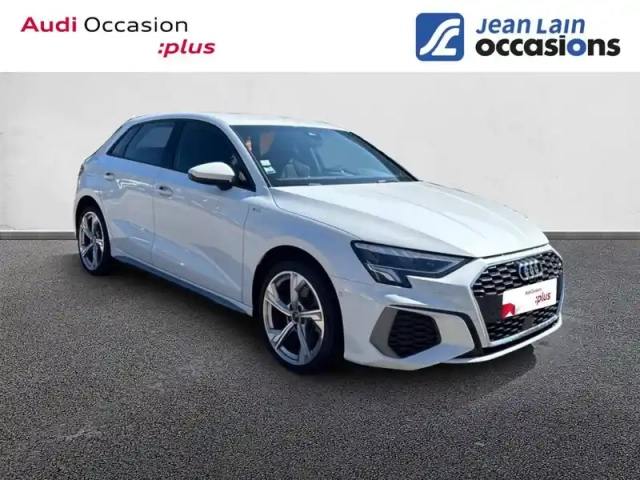 Audi A3 sportback 40 tfsie 204 s tronic 6 — photo 3