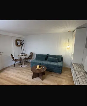 Studio meublé