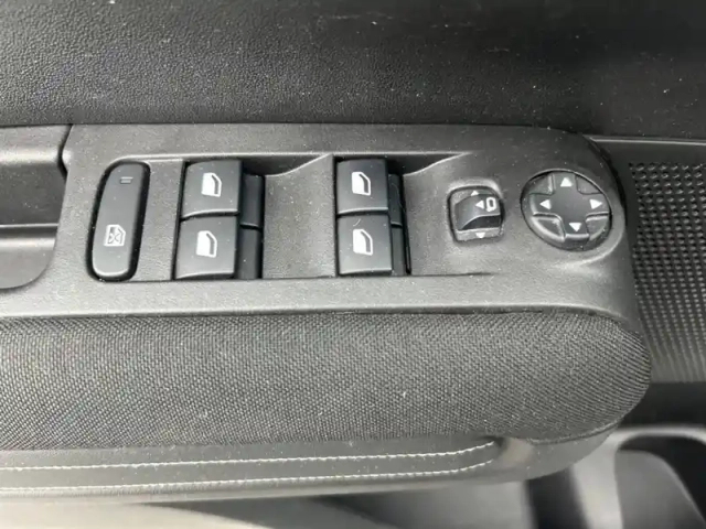 Citroën C3 Aircross puretech 110 s&amp;s bvm6 — photo 75