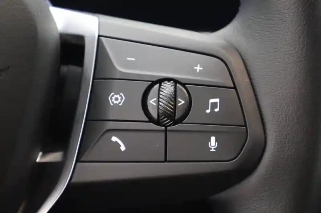 Bmw Serie 2 active tourer 218i 136 ch dkg7 — photo 12