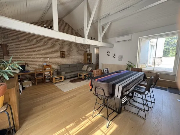 APPARTEMENT DE STANDING AVEC TERRASSE