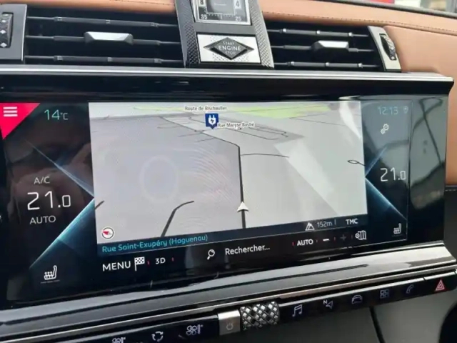 Ds Ds 7 crossback e-tense 4x4 300ch grand chic — photo 12