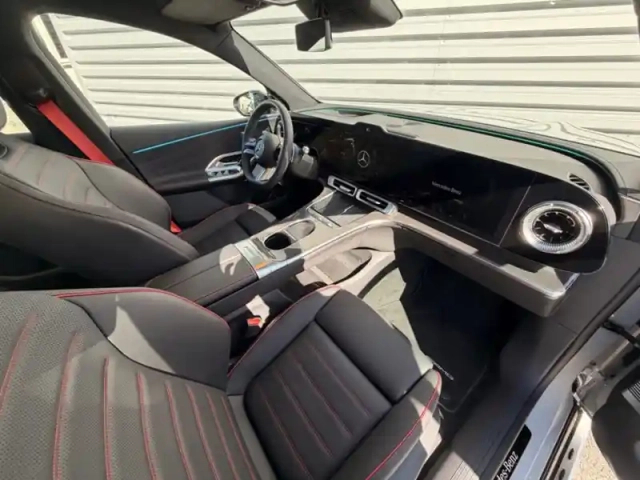 Mercedes Glc suv 400 4m avec technologie eq amg line — photo 11