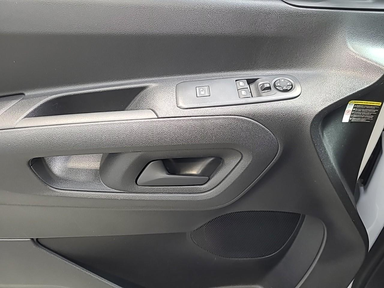 Peugeot Partner fourgon m 950 kg bluehdi 100 s&s bvm6 — photo 25