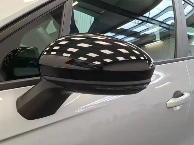 Renault Clio tce 90 — photo 35