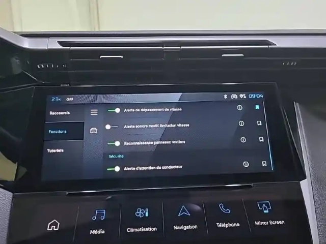 Peugeot 308 hybrid 145 e-dcs6 — photo 43