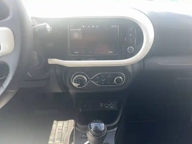 Renault Twingo iii sce 65 — photo 11