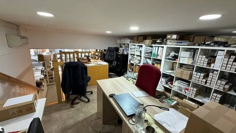 Photo 8