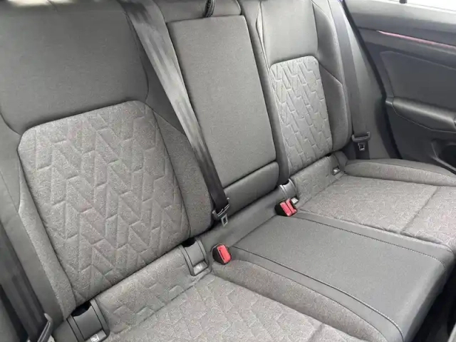 Volkswagen Golf 1.5 ehybrid 204 dsg6 — photo 30