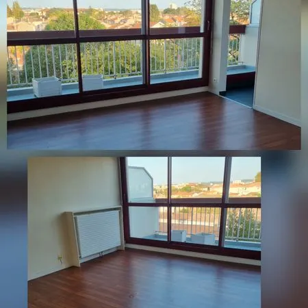 T1Bis lumineux 27 m² + balcon 7 m² vue Bordeaux, parking et cellier - Talence
