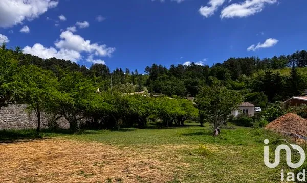 Terrain 791 m²
