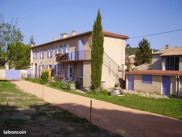 Copropriété en centre ville de Riez