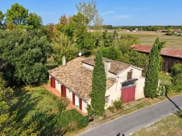 Saint-Pierre-de-Mons - Maison de caractère 162 m² sur 1,3 ha avec séchoir à taba