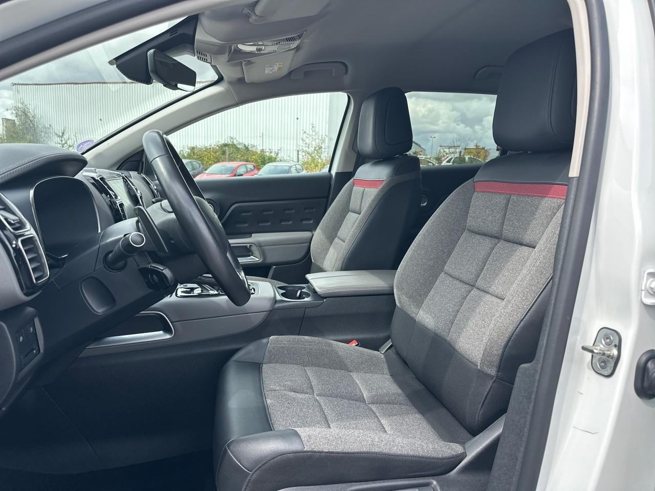 Citroën C5 Aircross hybride rechargeable 225 s&s e-eat8 feel — photo 9