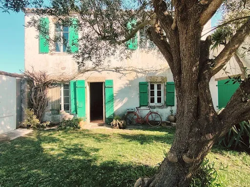 Maison 9 pièces 235 m²