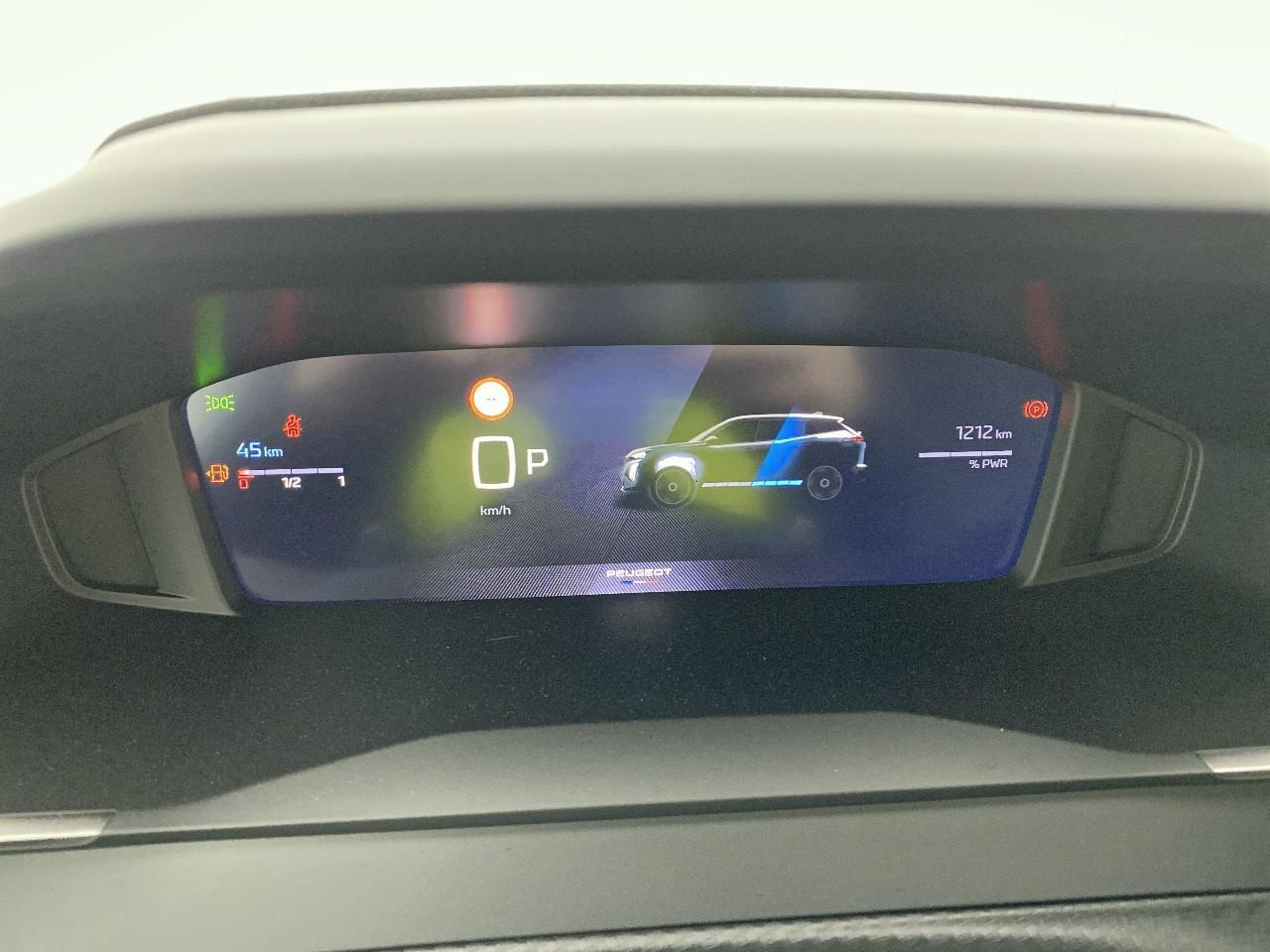 Peugeot 2008 hybrid 145 ch e-dcs6 allure — photo 13