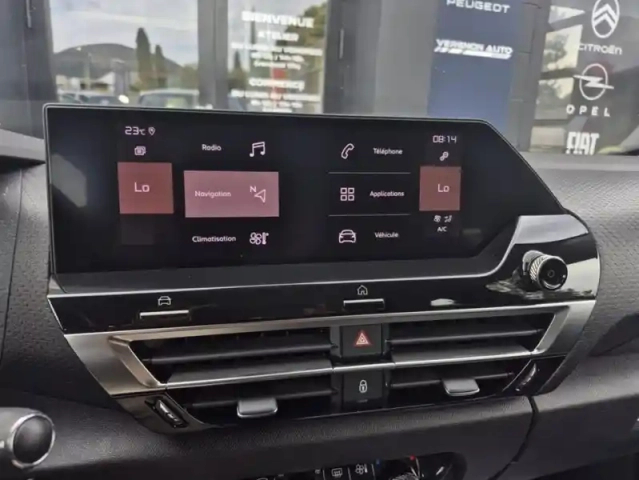 Citroën C4 iii bluehdi 130 s&amp;s eat8 feel pack business — photo 28