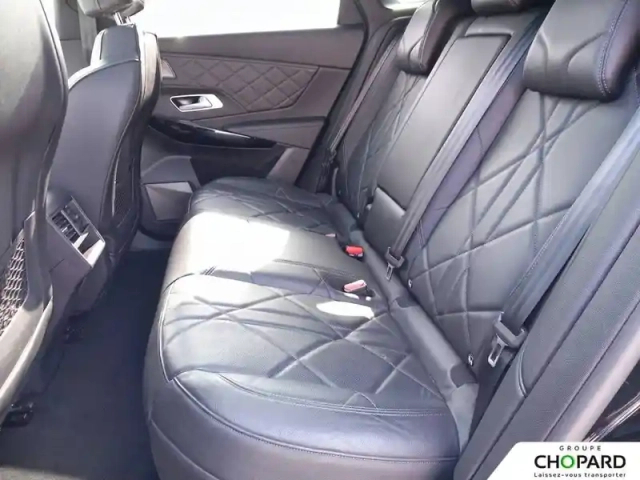 Ds Ds 7 ds7 crossback hybride e-tense 300 eat8 4x4 — photo 18