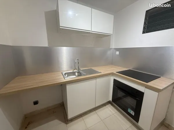 A louer appartement F2 FDF