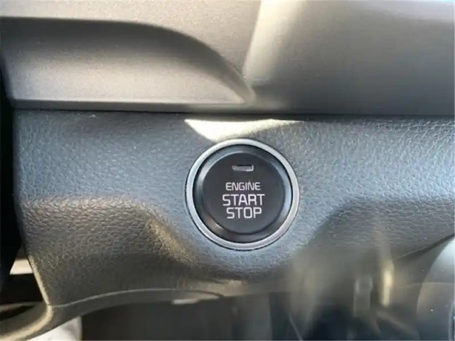 Kia Stonic 1.0 t-gdi 120 ch isg dct7 — photo 40