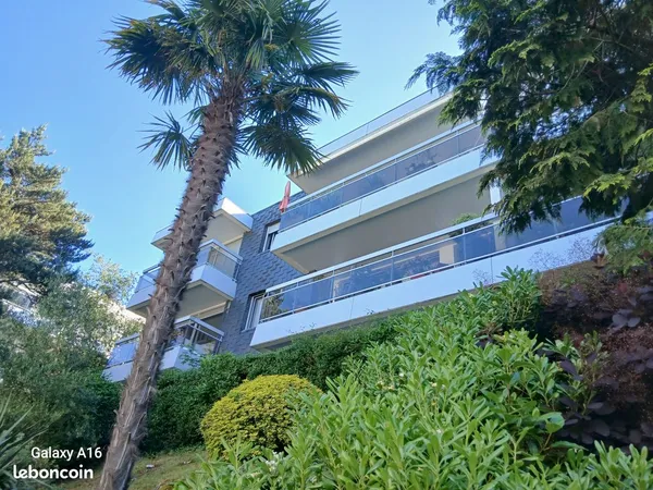 F2 45m² Port-Terrasse Ouest-Vue Dominante-Dernier