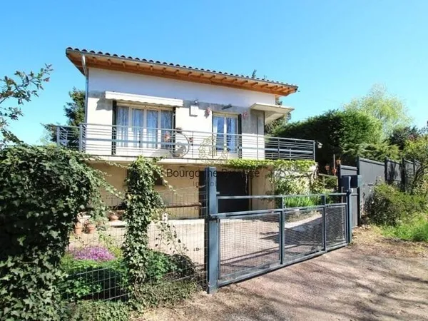 Maison de plain-pied 4 pièces 111 m²