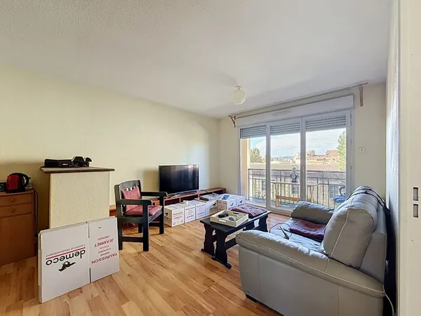 Appartement Périgueux 2 pièces 41 m2 avec balcon