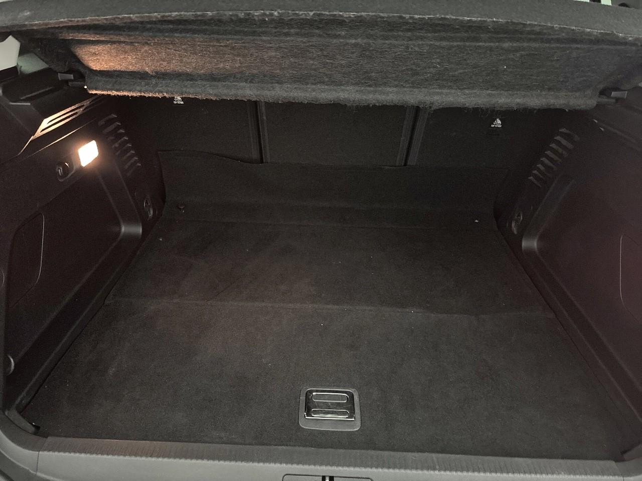 Citroën C5 Aircross hybride rechargeable 225 s&s e-eat8 c-series — photo 14