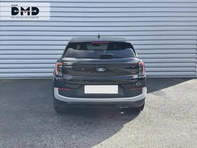 Ford Explorer 286ch extended range 77kwh pack premium rwd — photo 11
