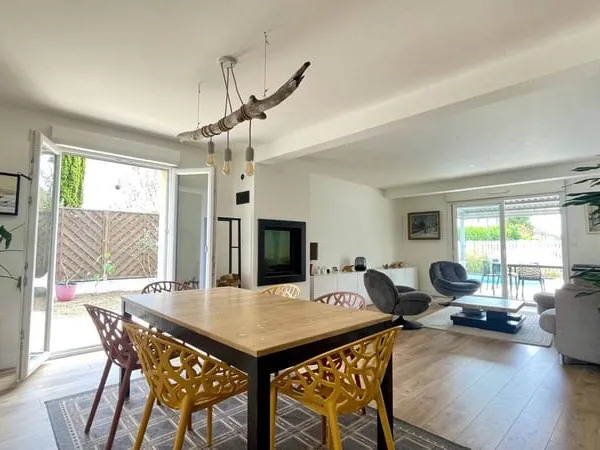 Maison 6 pièces 142 m²