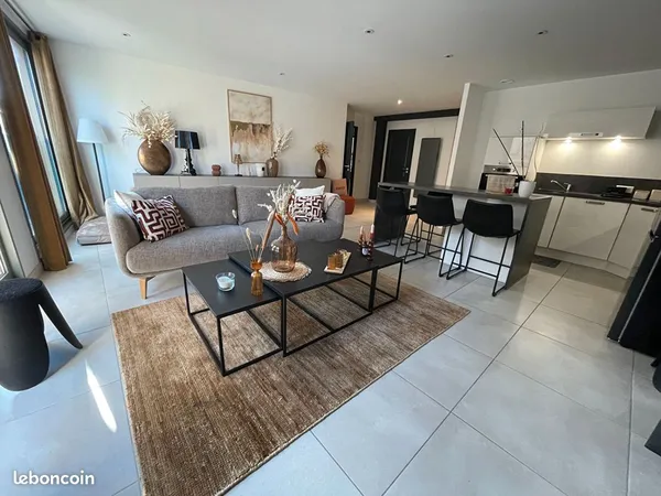 Appartement 4 pièces 87 m²