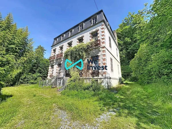 Château 8 pièces 400 m²