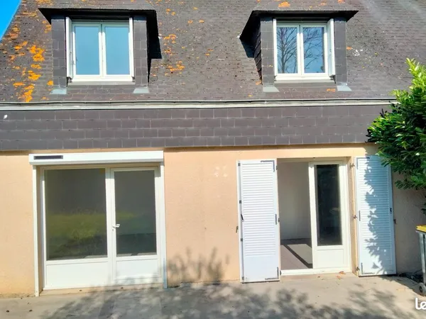 Maison 4 chambres, proche écoles, gare,commerces, RN12