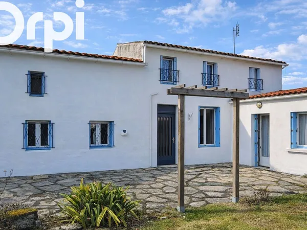 Maison 5 pièces 161 m²