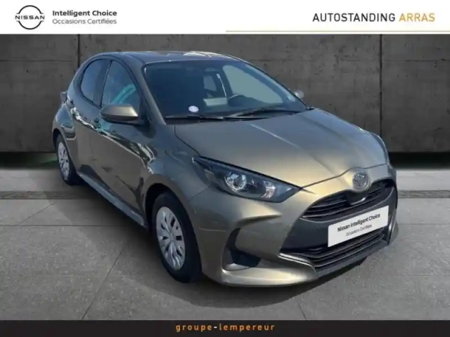 Toyota Yaris 116h dynamic 5p my22