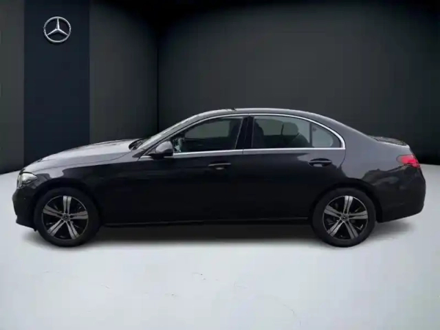 Mercedes Classe C c 220 d berline  avantgarde li — photo 23