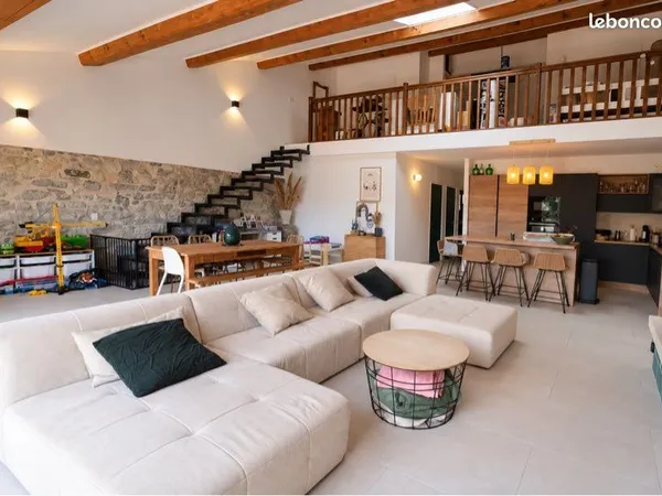 Belle maison familiale 173 m2 avec grand jardin - La Palme