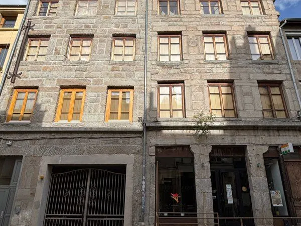 T3 74 m² avec terrasse 7 m² + parking privatif - Chavanelle hypercentre - Direct propriétaire
