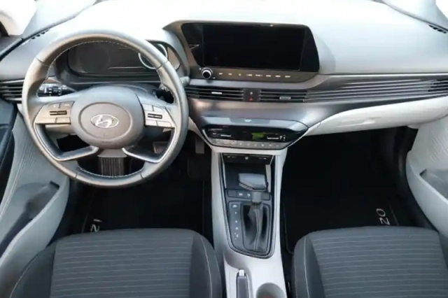 Hyundai I20 1.0 t-gdi 100 dct-7 hybrid 48v — photo 9