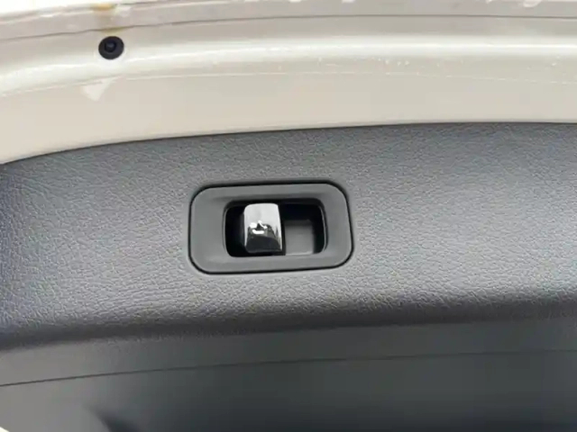 Mercedes Glc 220 d 4matic amg line — photo 22